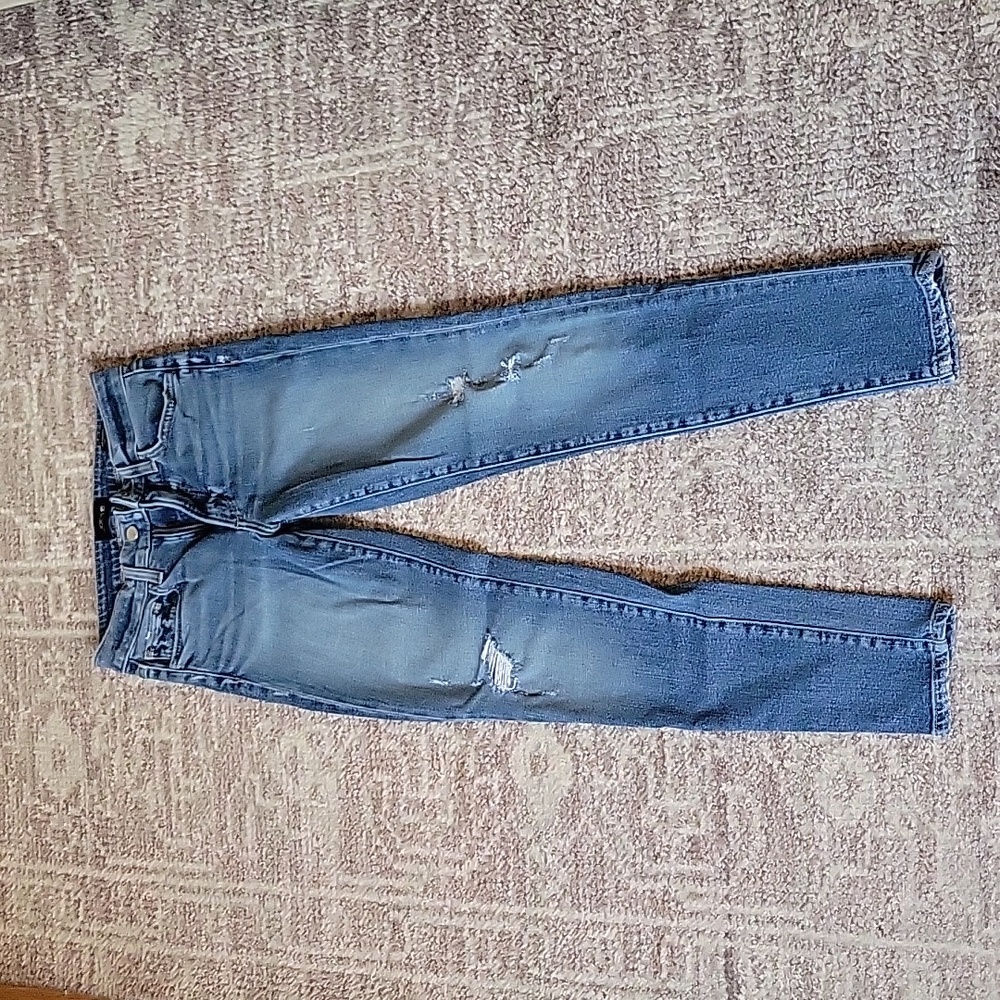 Joe's Jeans The Charlie Flawless - Picture 2 of 2